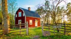 Cottage in Sweden at lake Stora Ntaren.