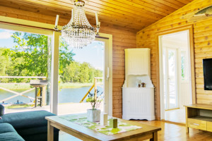 Seeblick aus dem Wohnzimmer des Hauses in dem auch Hunde willkommen sind.