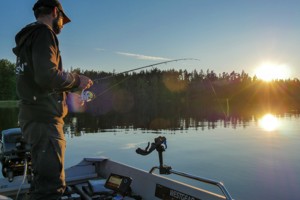 Lufaufnahme: Wie man sieht liegt das Haus in Alleinlage direkt am See Bunn in Schweden.